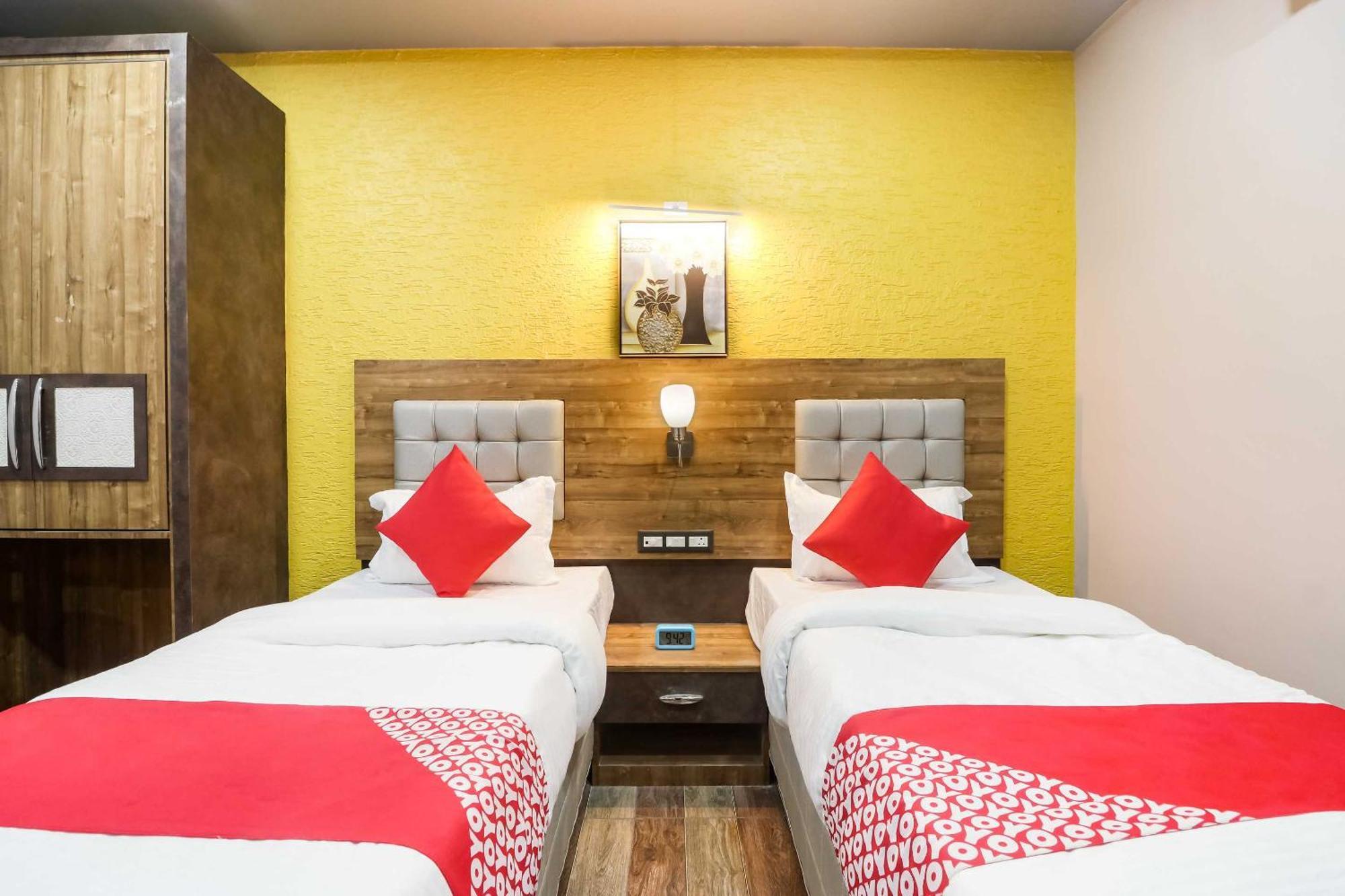 Super Hotel O Padma Manor Brahmapur Exterior foto